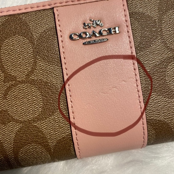 ‼️SOLD‼️Coach Wallet - Picture 5 of 5